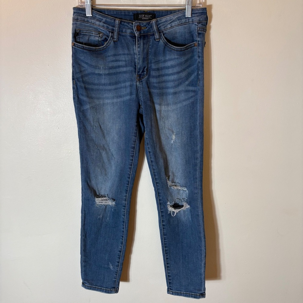 Judy Blue Relaxed Fit Distressed Jeans Medium Wash Size 29